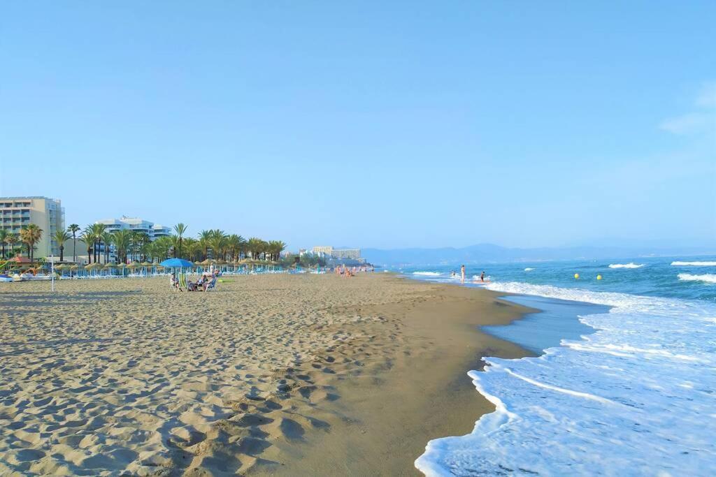 Dona Carlota Gardens, Sea Views, Pool, Restaurant Apartment Torremolinos Luaran gambar