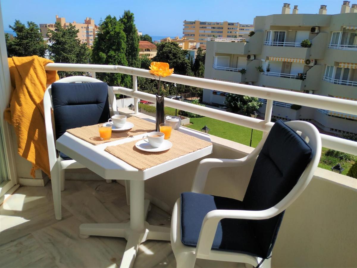 Dona Carlota Gardens, Sea Views, Pool, Restaurant Apartment Torremolinos Luaran gambar